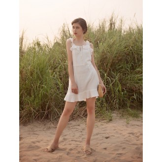 Women's ruffled cotton dress